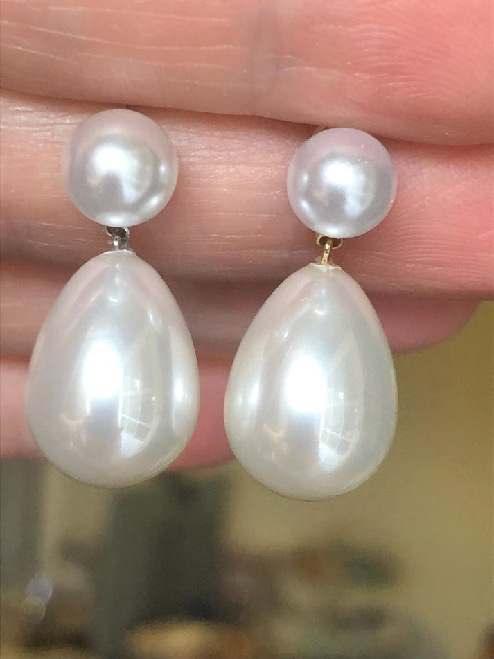 Moonlit Drops